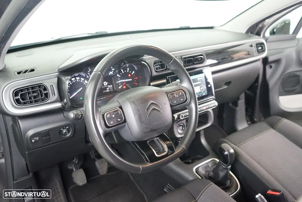 Citroën C3 1.2 PureTech Shine - 15