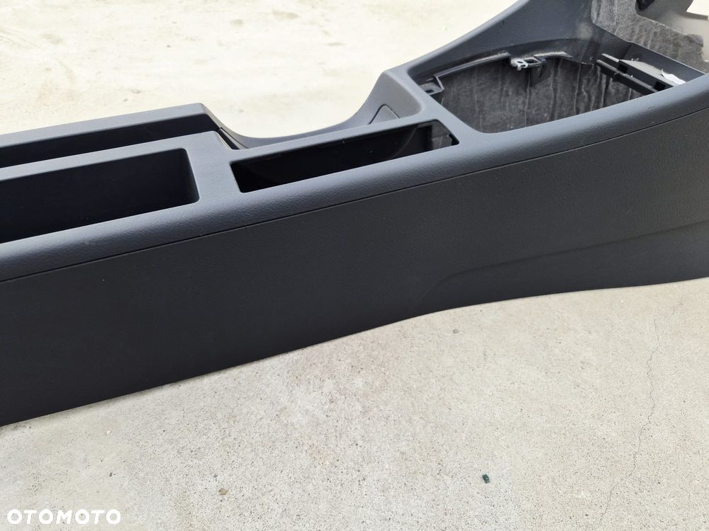 Tunel Środkowy 2Din Czarny Soul Seat Exeo 3R0863241A - 9