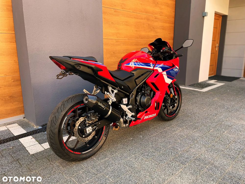 Honda CBR - 3