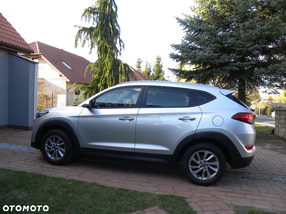 Hyundai Tucson blue 1.6 GDi 2WD Intro Edition - 13