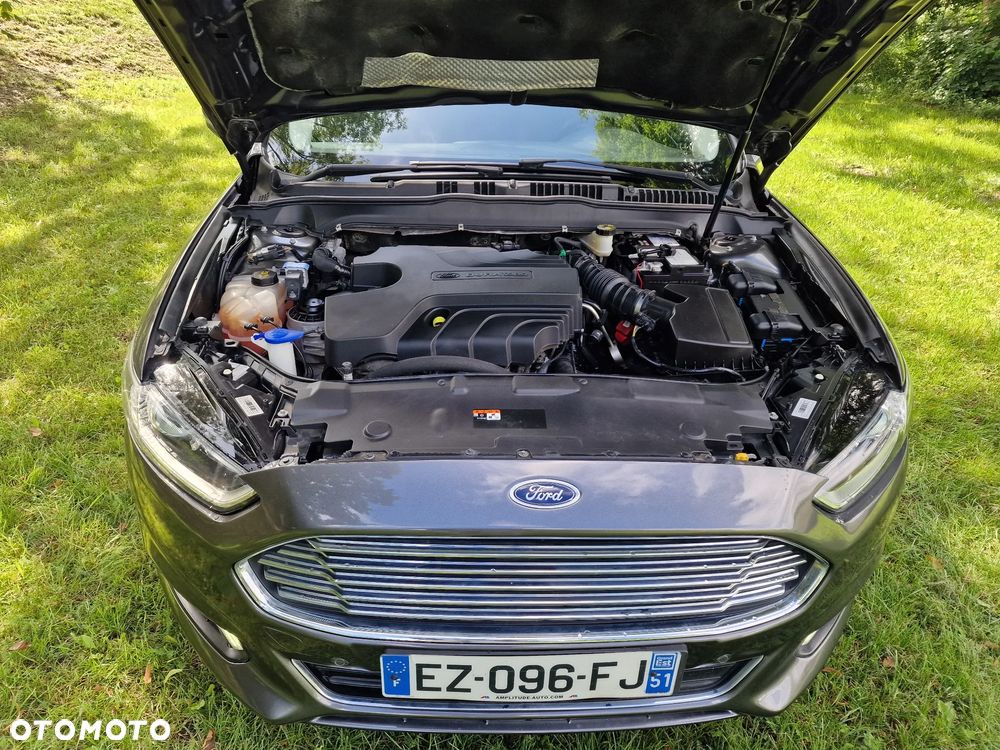 Ford Mondeo 2.0 TDCi Start-Stopp PowerShift-Aut Titanium - 4