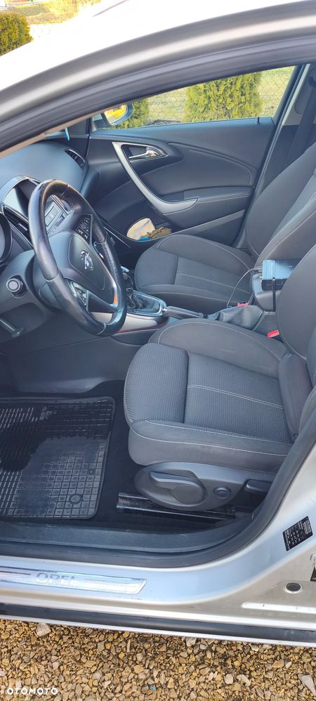 Opel Astra 1.7 CDTI ecoFLEX - 12