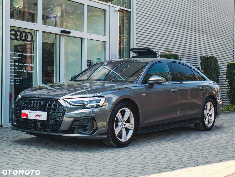 Audi A8 - 10