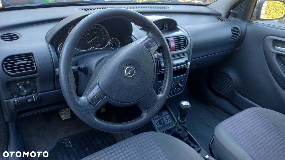 Opel Corsa 1.7 DI Start - 4