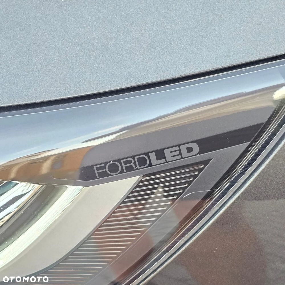 Ford Focus SW 1.0 EcoBoost Hybrid TITANIUM X - 22