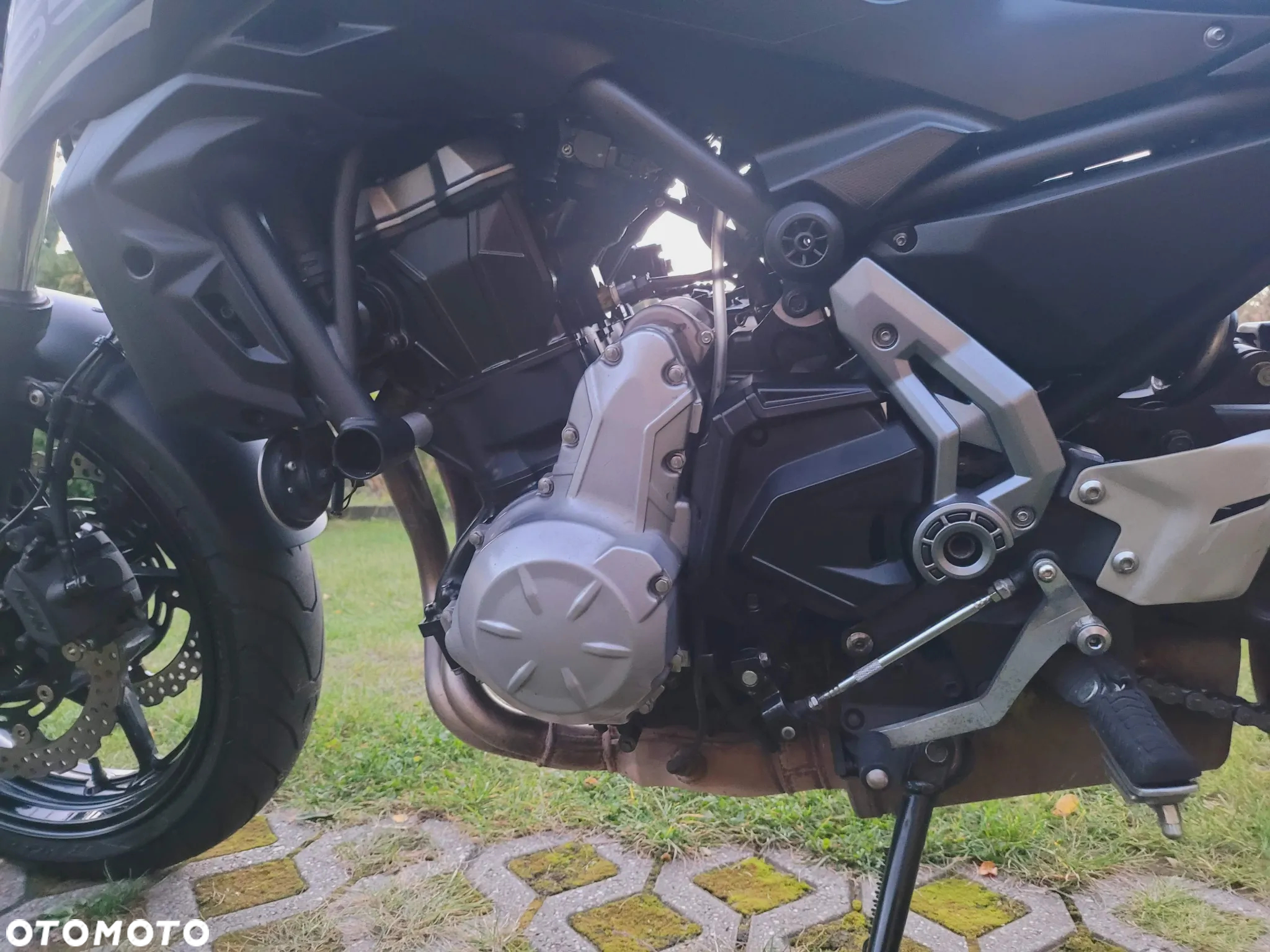 Kawasaki Z 650 - 6