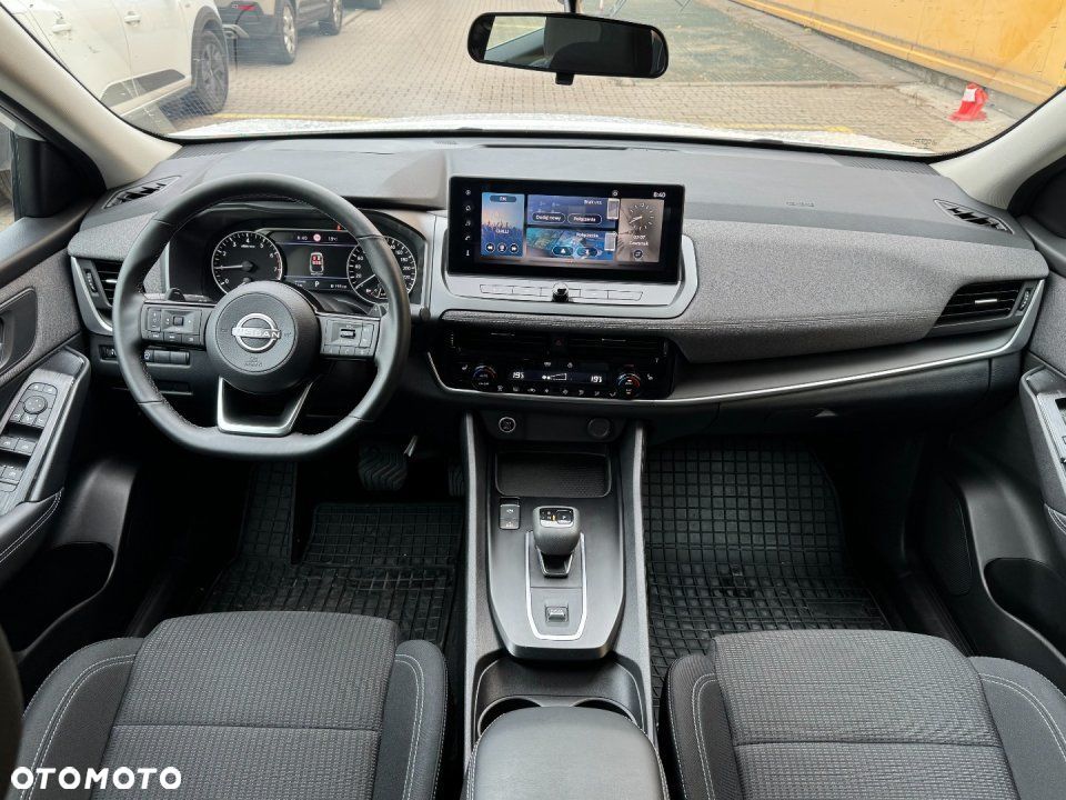Nissan Qashqai - 10