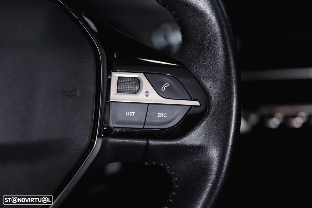 Peugeot e-208 Active Pack - 13