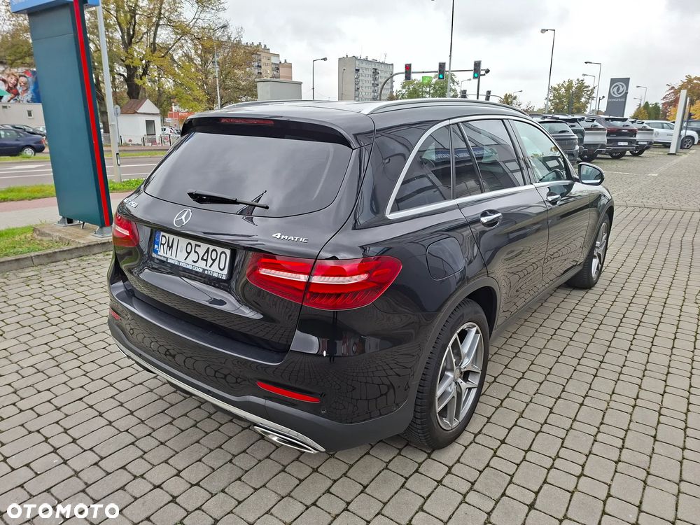 Mercedes-Benz GLC 250 4-Matic - 4