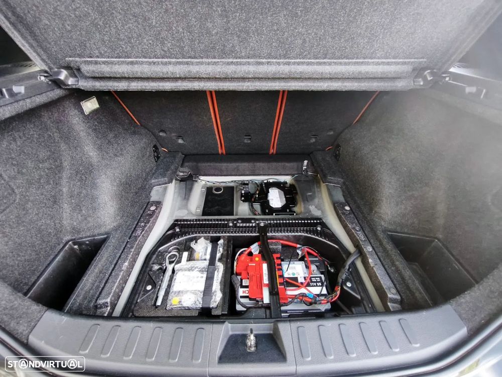 BMW X1 20 d xDrive Auto — fotografia 14