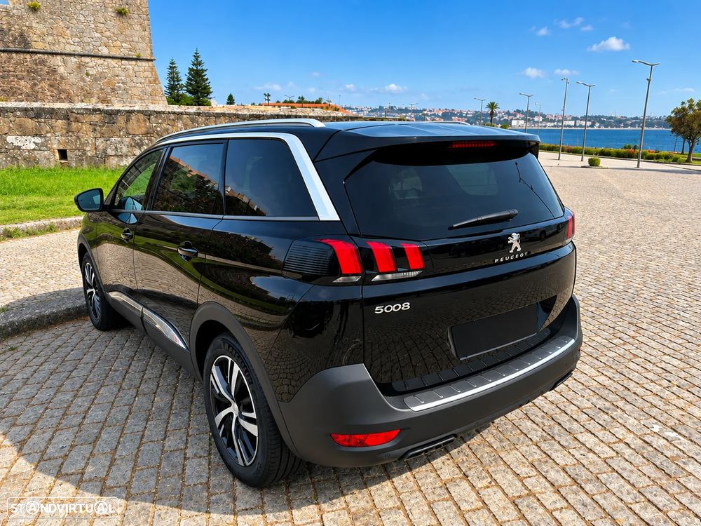 Peugeot 5008 1.5 BlueHDi Allure EAT8 - 3