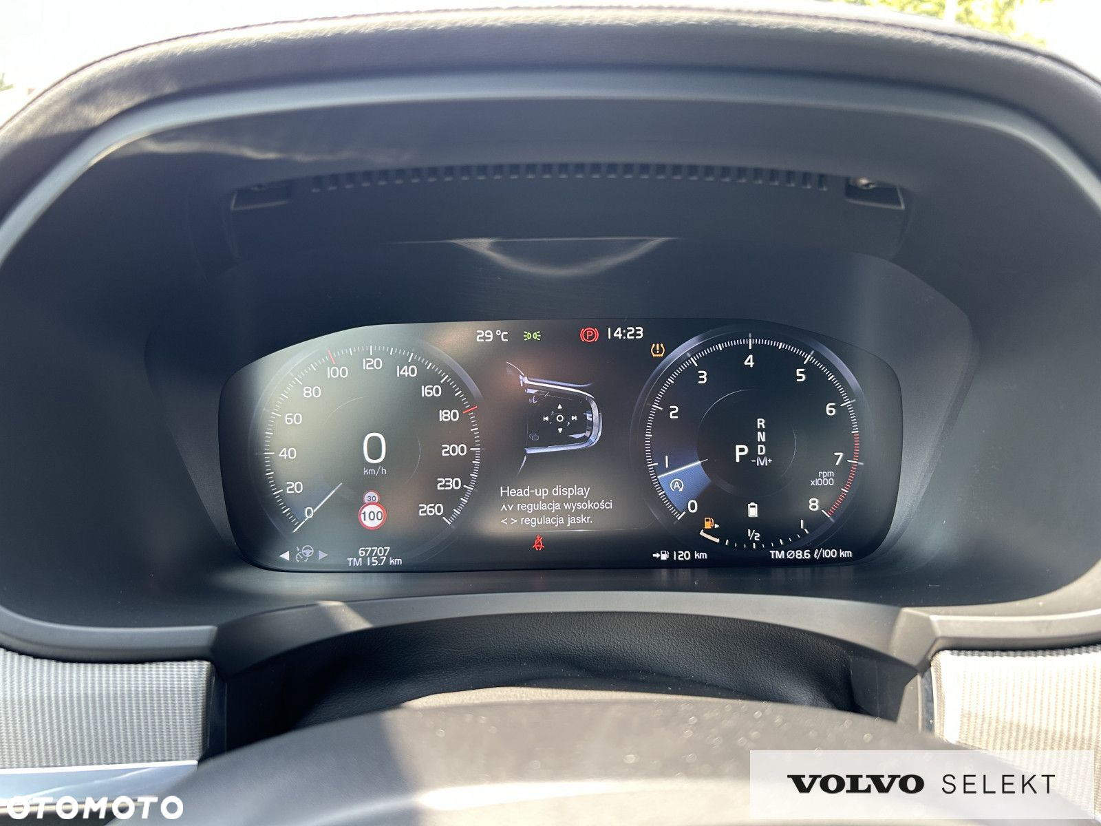 Volvo S90 - 16