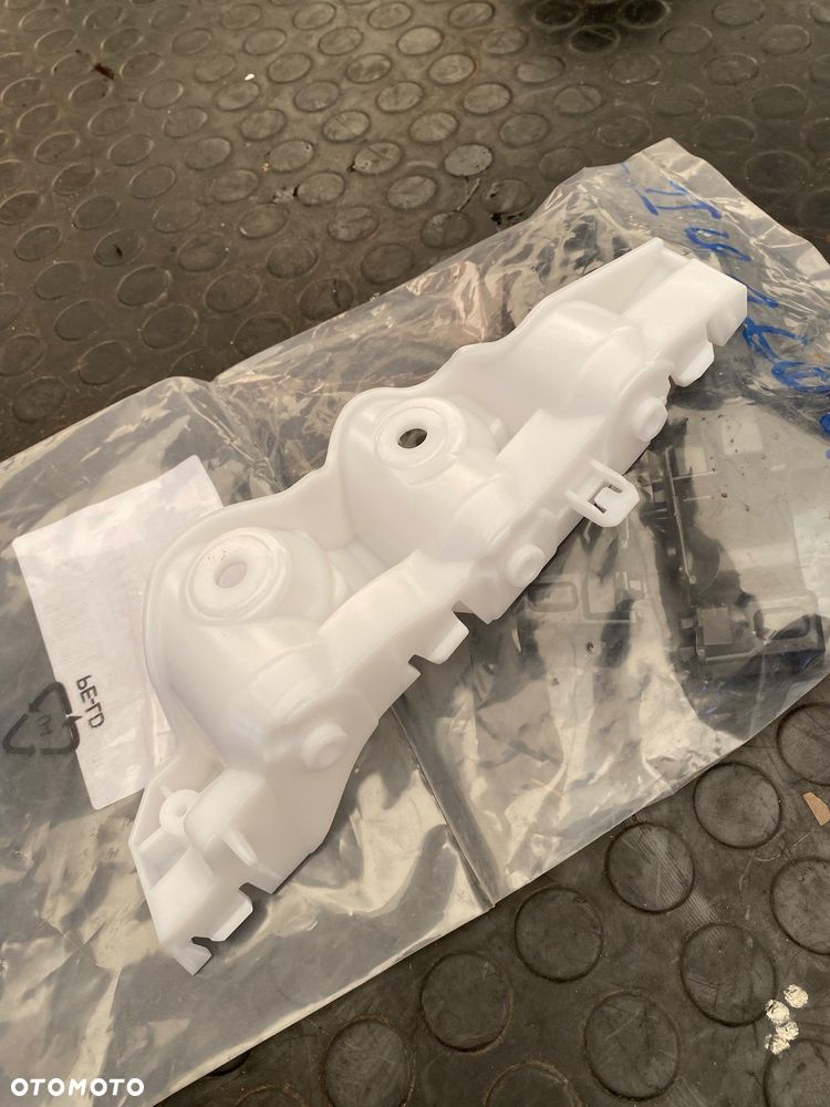 Dacia BIGSTER NOWY ORYGINALNY ! PRAWY ŚLIZG WSPORNIK MOCOWANIE ZDERZAKA BŁOTNIKA  PRZEDNIEGO PRAWY PRZEDNI PRZÓD W zderzak 622209270R - 1