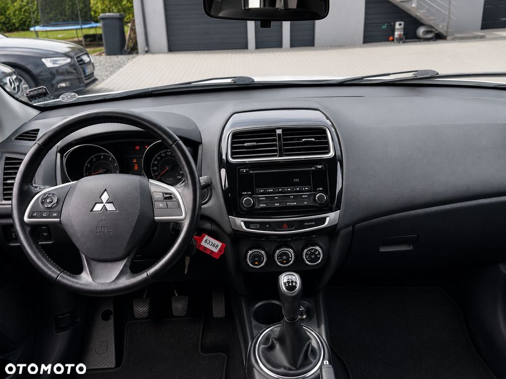 Mitsubishi ASX 1.6 Instyle AS&G - 16
