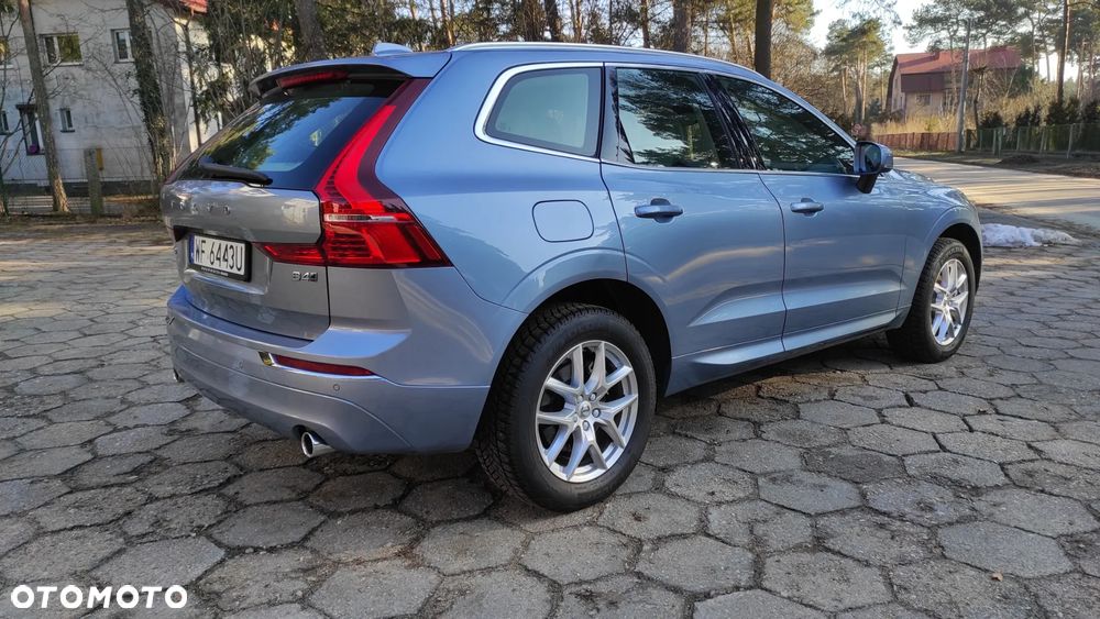 Volvo XC 60 ver-b4-d-awd-momentum-pro - 17