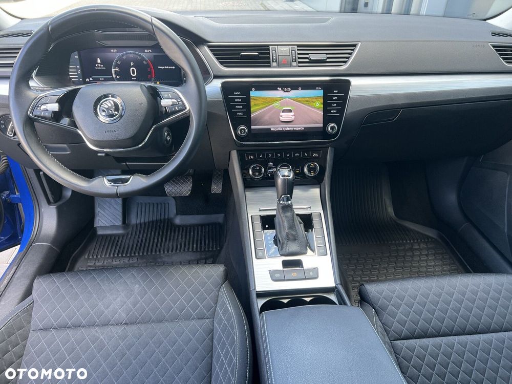 Skoda Superb 1.5 TSI Ambition DSG - 27