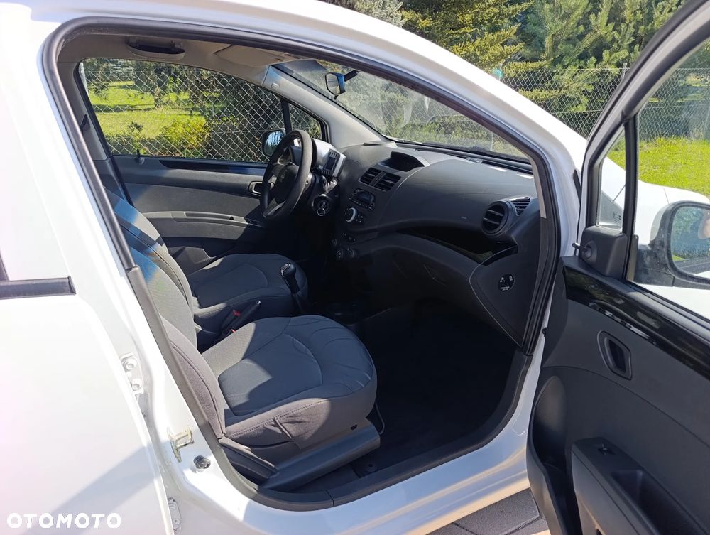 Chevrolet Spark 1.0 LS+ - 10