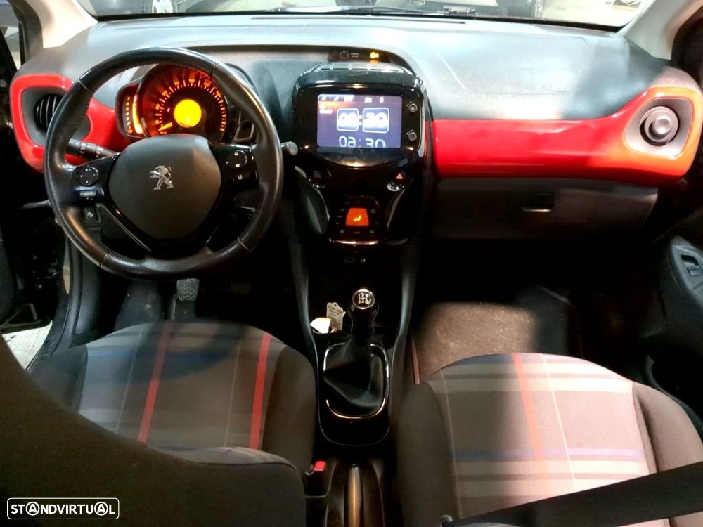 Peugeot 108 1.2 PureTech GT Line - 8