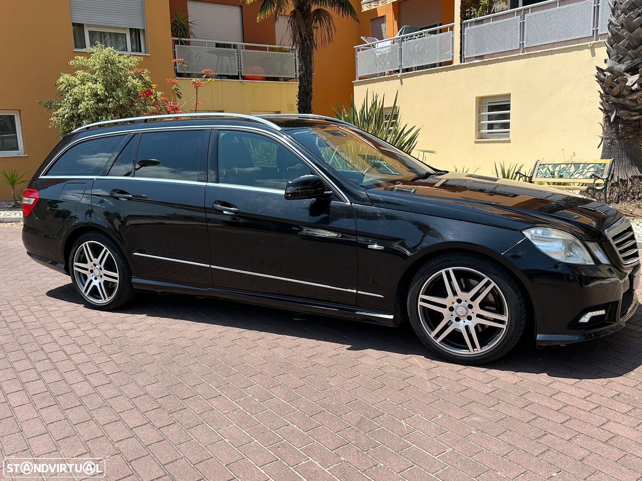 Mercedes-Benz E 250 CDi Avantgarde BlueEfficiency Auto. - 1