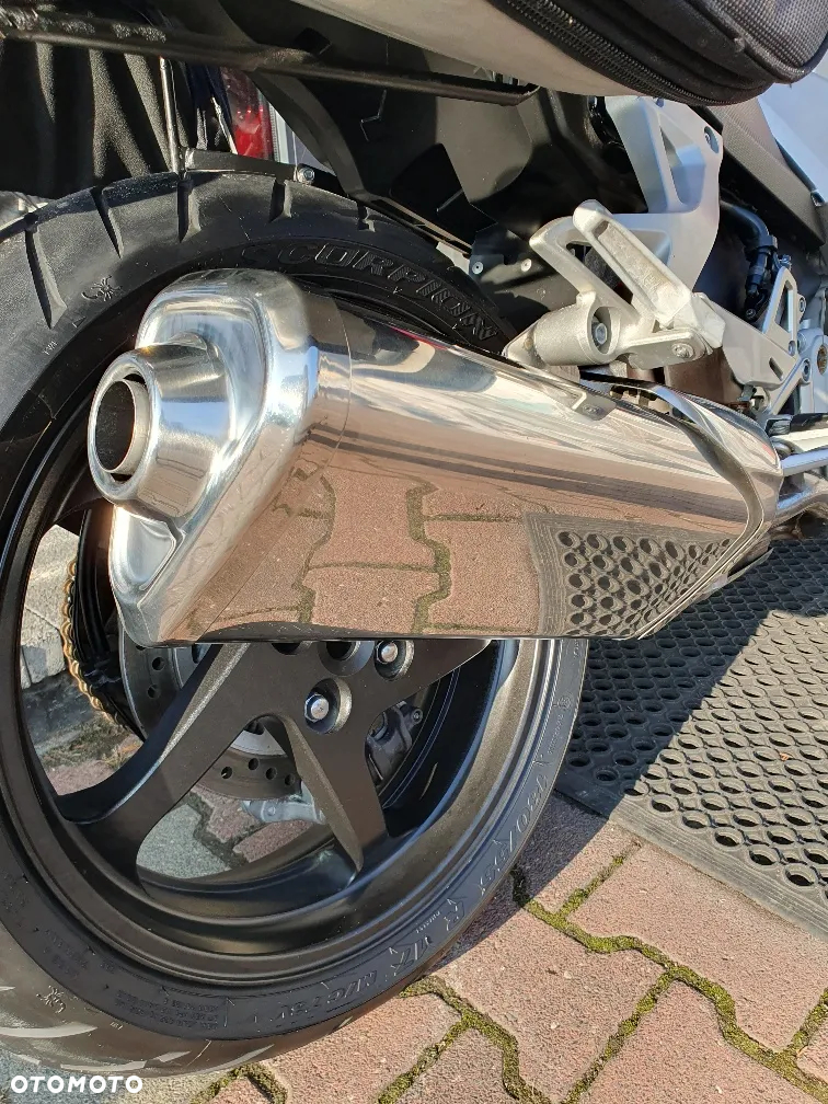 Honda VFR - 15