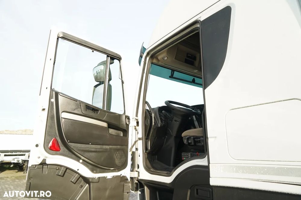 Iveco STRALIS 560 / 6X4 / PENTRU LEMN / PENTRU COPACI / PENTRU PĂDURE / REMORCĂ PALFINGER EPSILON / CAPACITATE DE RIDICARE - 5.250 KG - 25