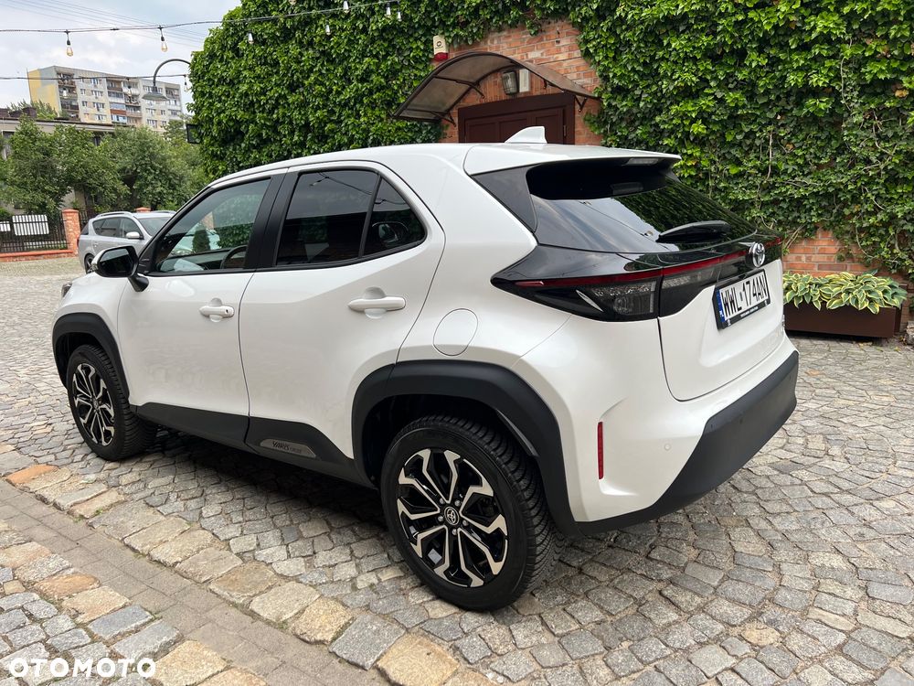 Toyota Yaris Cross Hybrid 1.5 Executive 4x4 - 8