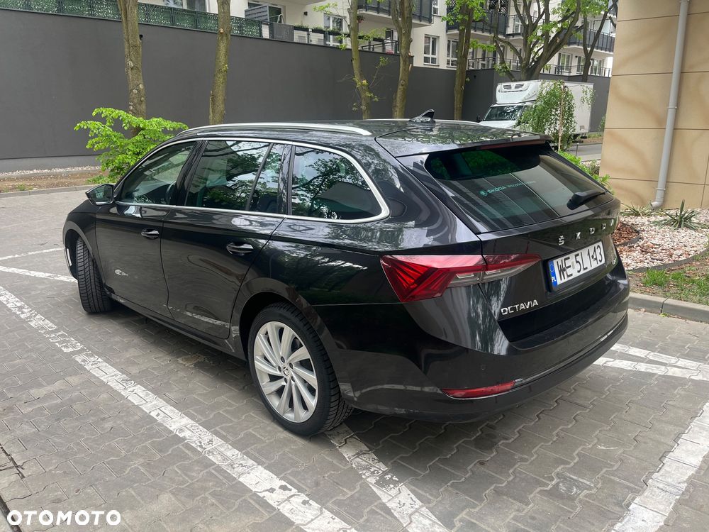 Skoda Octavia 2.0 TDI 4x4 Style DSG - 8
