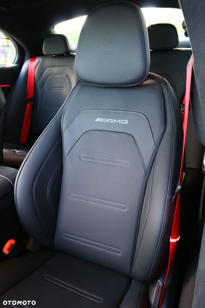 Mercedes-Benz Klasa E - 38