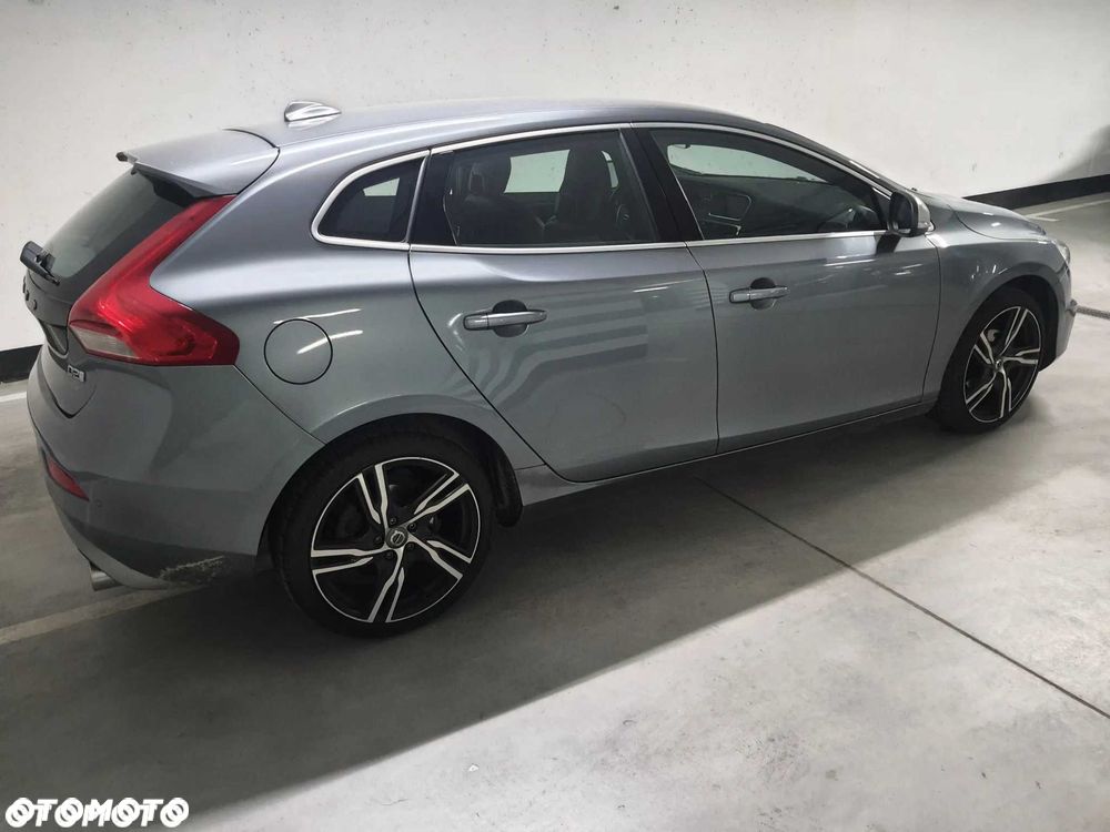 Volvo V40 - 3