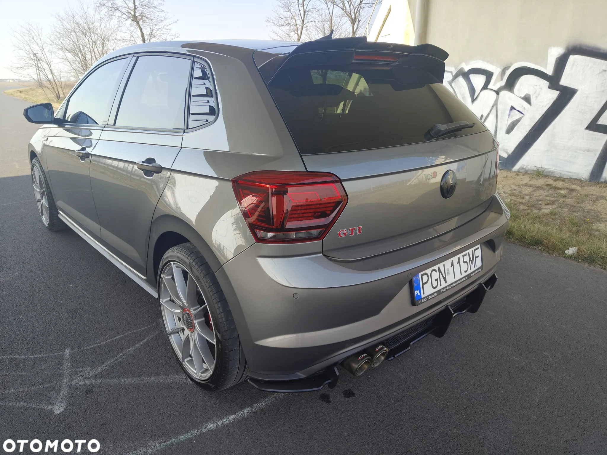 Volkswagen Polo 2.0 TSI DSG OPF GTI - 22