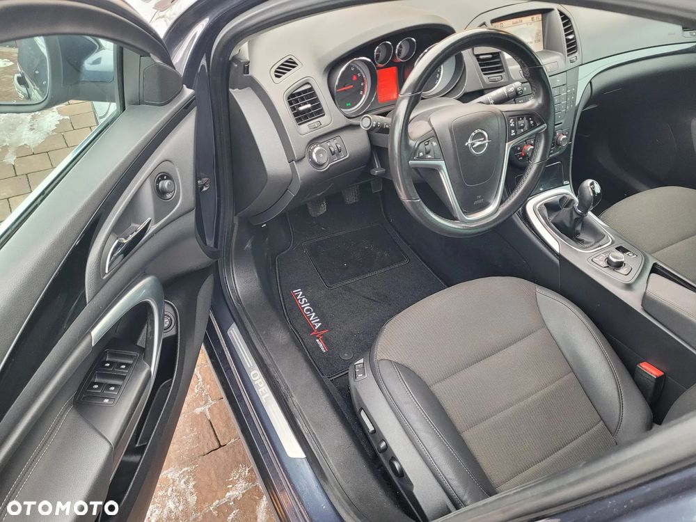 Opel Insignia 1.6 Turbo Sport - 9