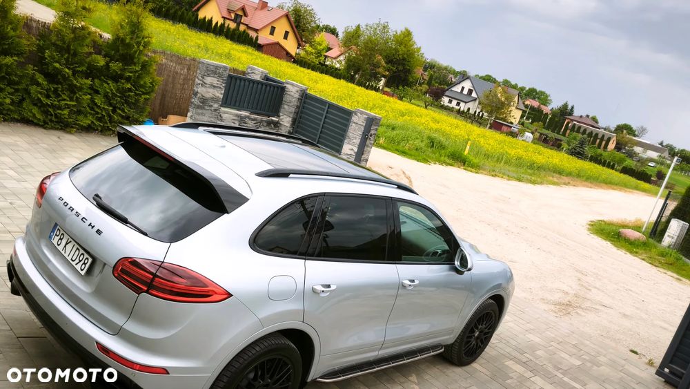 Porsche Cayenne GTS - 11
