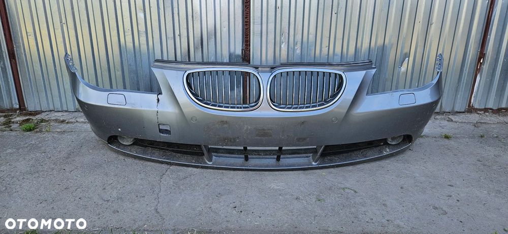 BMW 5 E60 E61 2003-2007 Kompletny zderzak przód Zderzak przedni pod czujniki parkowania PDC XENON spryskiwacze  KOLOR Silbergrau - 2