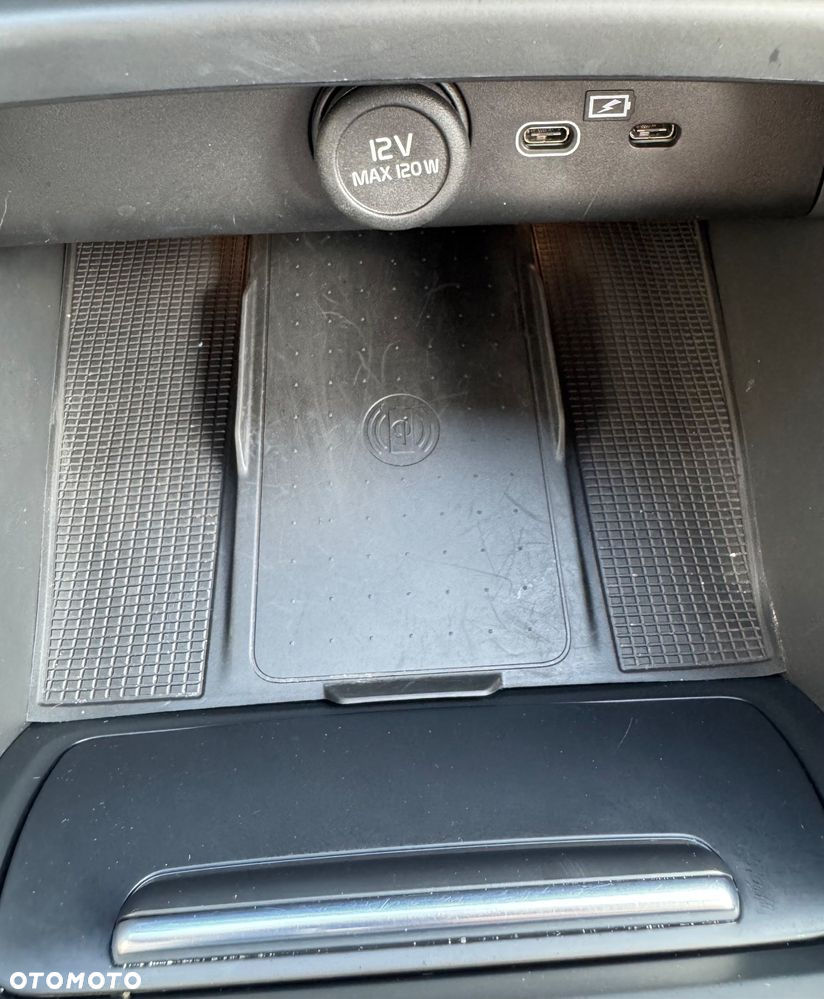 Volvo XC 40 B3 Core - 23