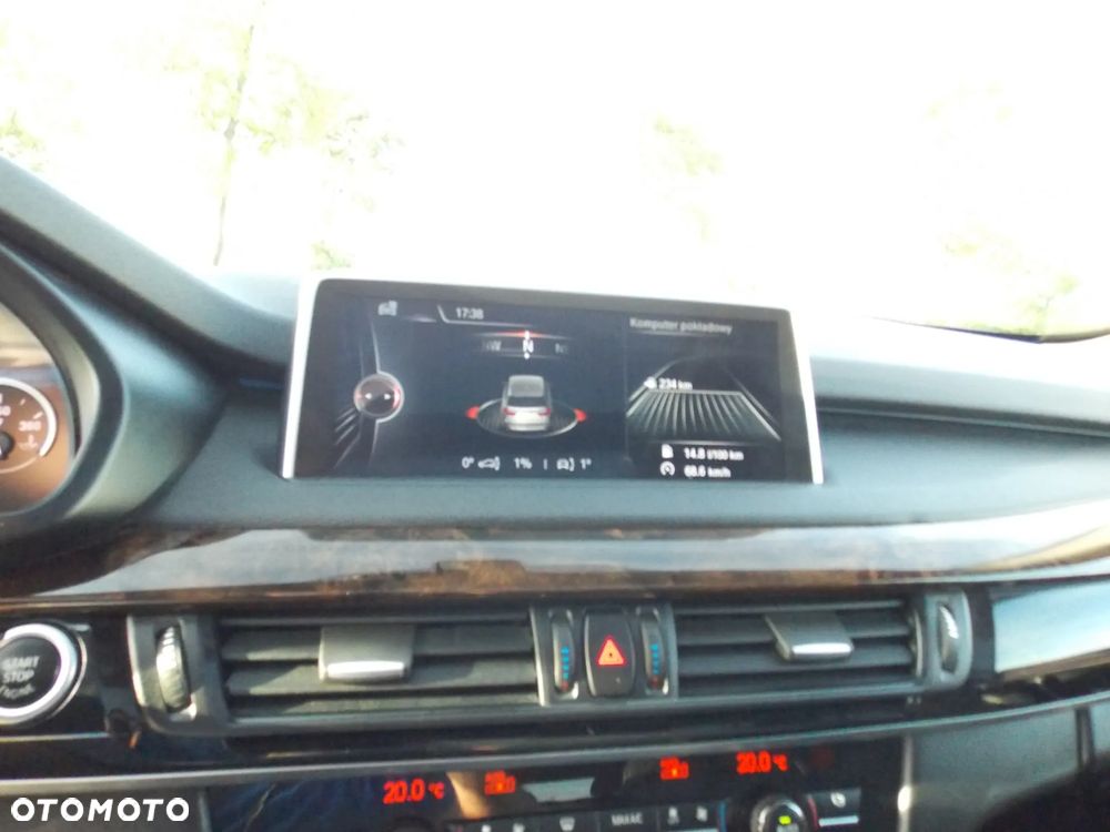 BMW X5 xDrive50i Sport-Aut - 27