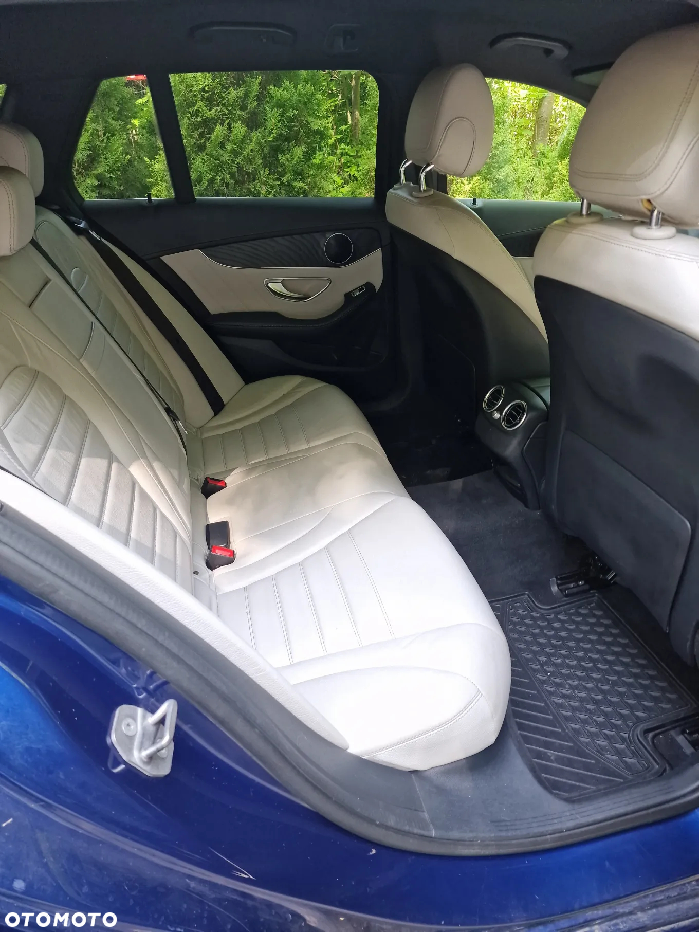 Mercedes-Benz Klasa C 200 4-Matic 7G-TRONIC - 5