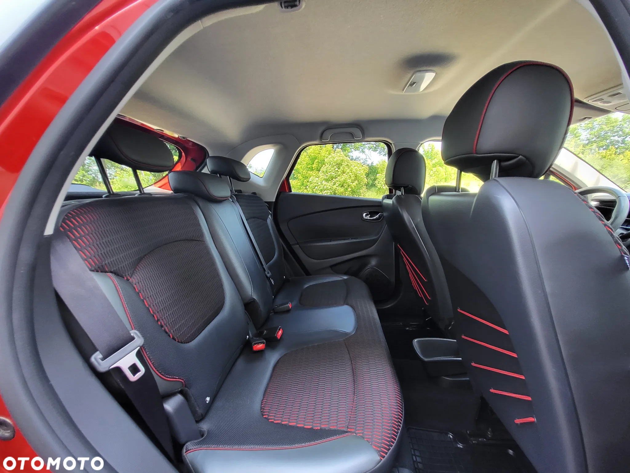 Renault Captur - 19