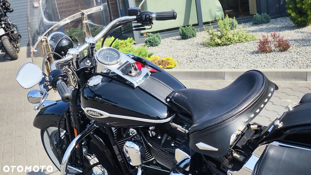 Harley-Davidson Softail Springer Classic - 20