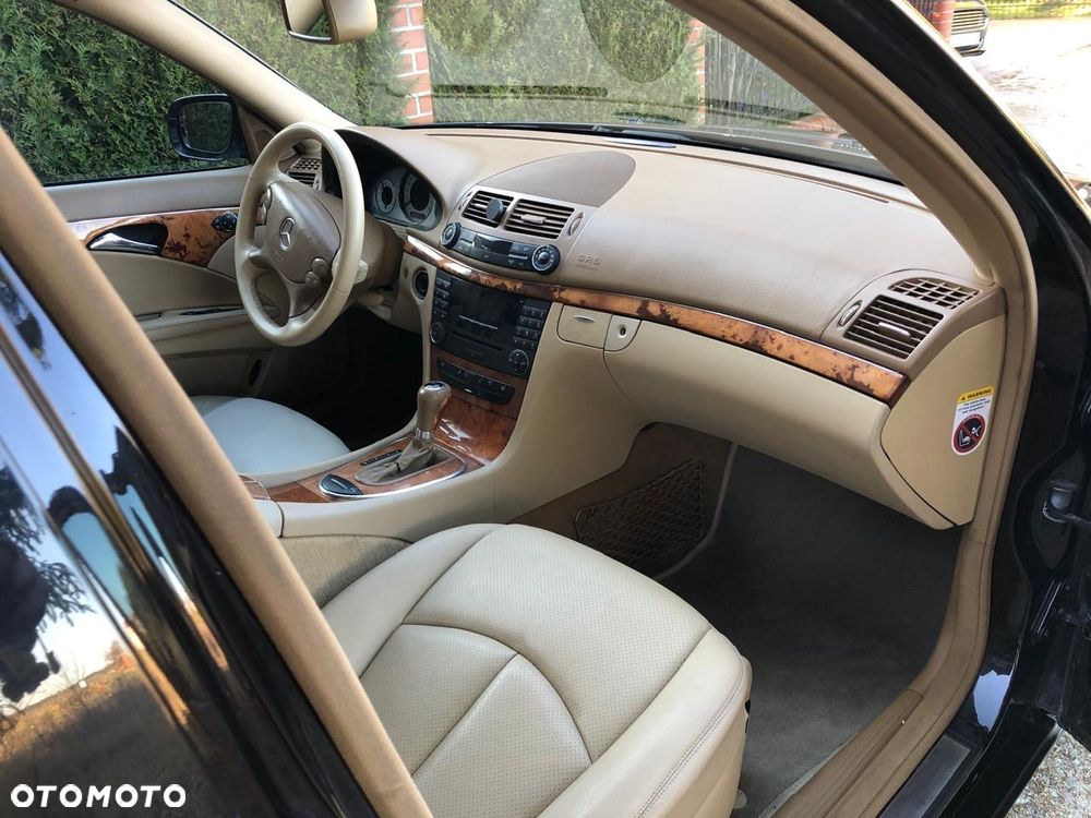 Mercedes-Benz Klasa E 280 CDI 4Matic Automatik Avantgarde DPF - 16