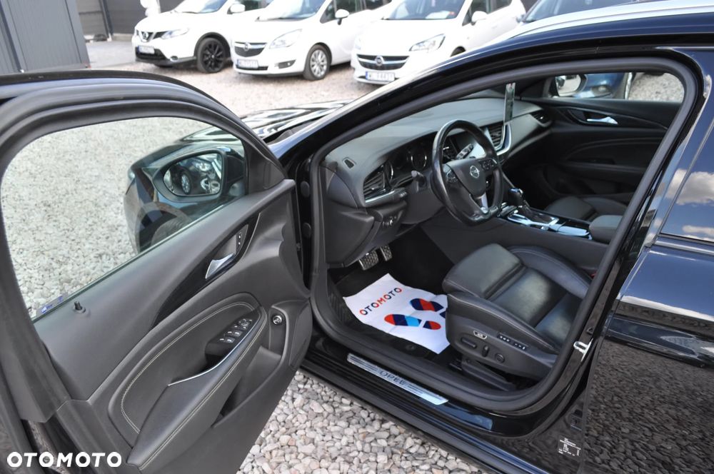 Opel Insignia 2.0 BiTurbo D 4x4 Automatik Business Innovation - 11