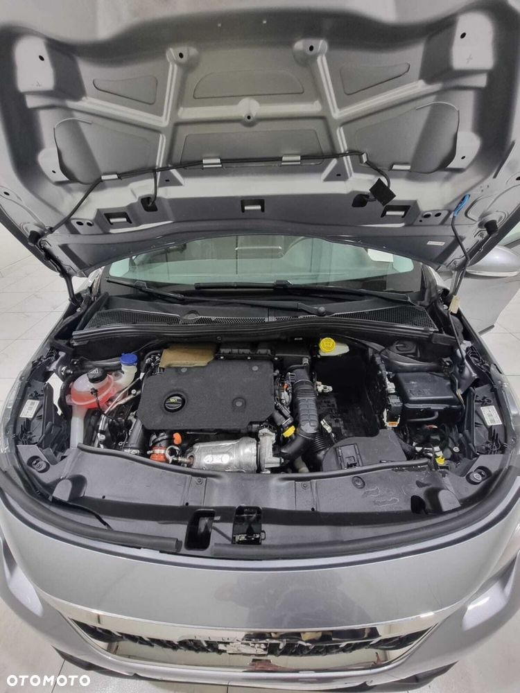 Peugeot 2008 - 13