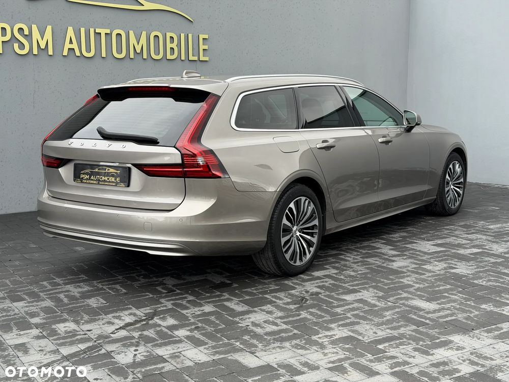 Volvo V90 D5 AWD Momentum Pro - 6