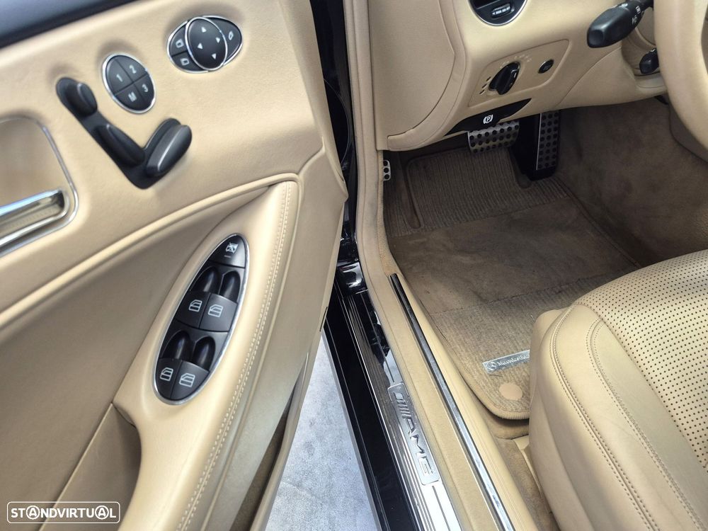 Mercedes-Benz CLS 55 AMG - 15