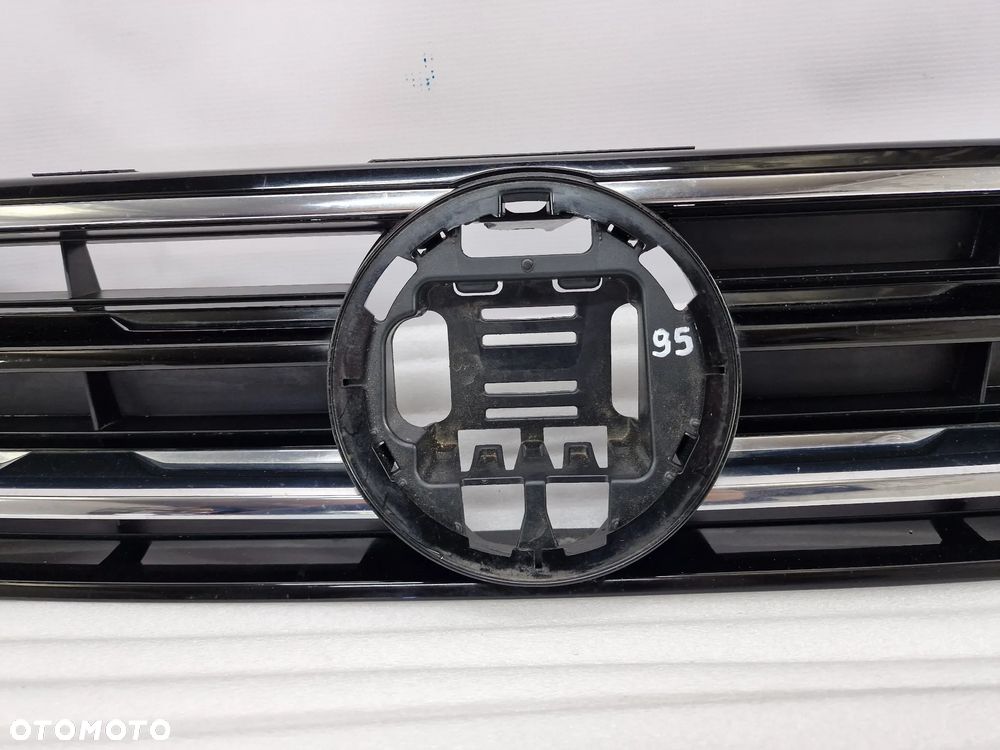 VW TIGUAN 5NA II 15- ATRAPA / GRILL PRZEDNI PRZÓD POD RADAR , NR 5NA853653A , NR AUKCJI GR95 - 4