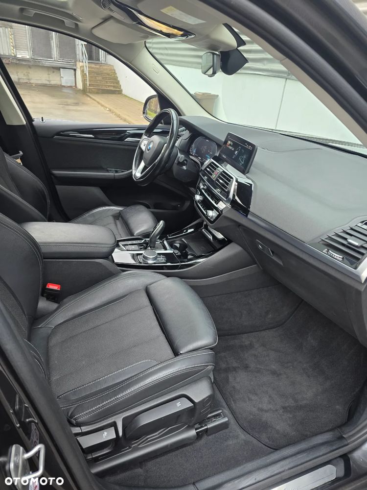 BMW X3 xDrive30e xLine - 12