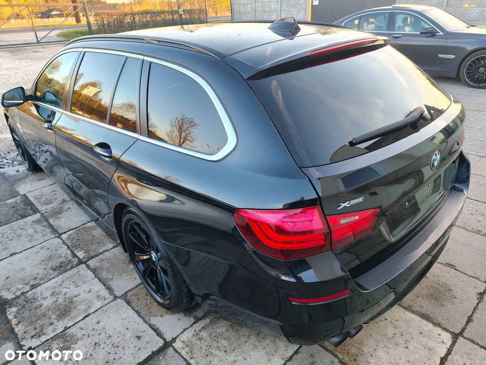 BMW Seria 5 525d xDrive Sport-Aut - 6