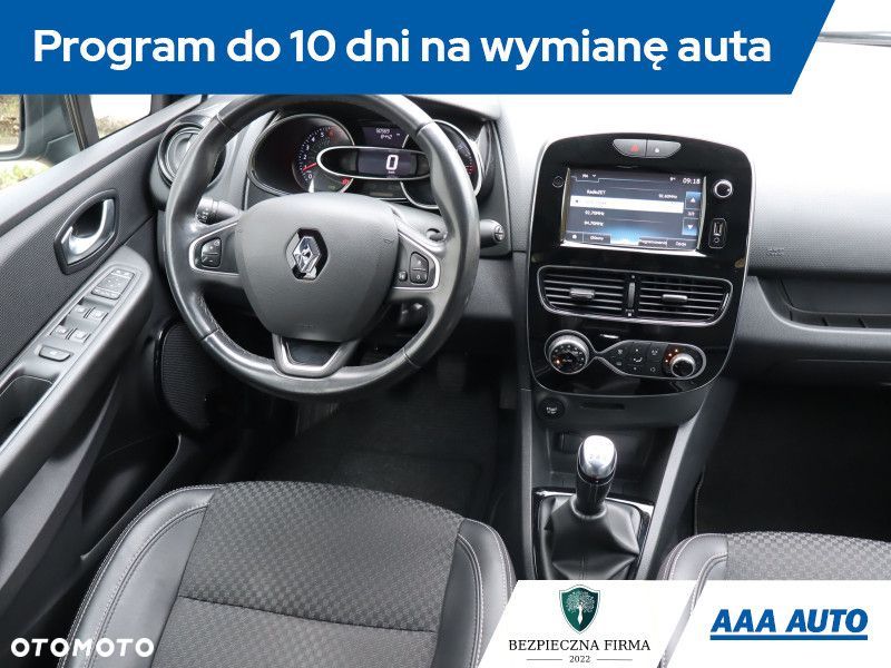 Renault Clio - 8