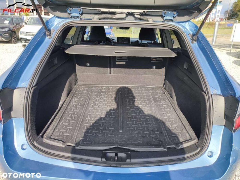 Toyota Corolla - 21