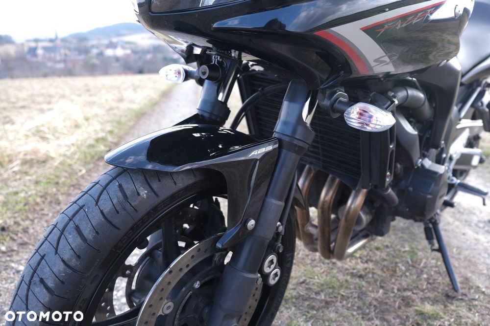 Yamaha FZ6 - 7