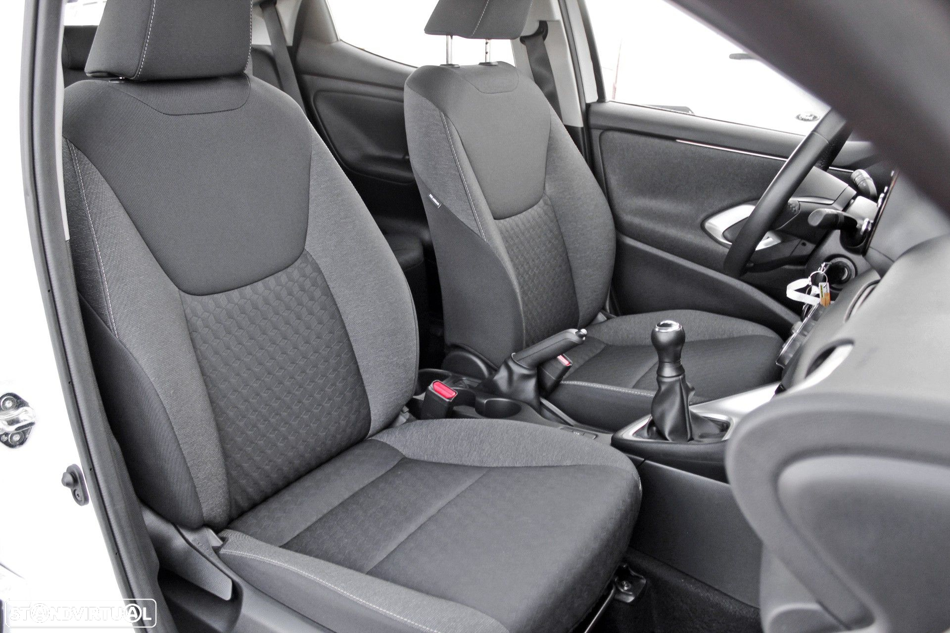 Toyota Yaris 1.0 VVT-i Comfort - 15